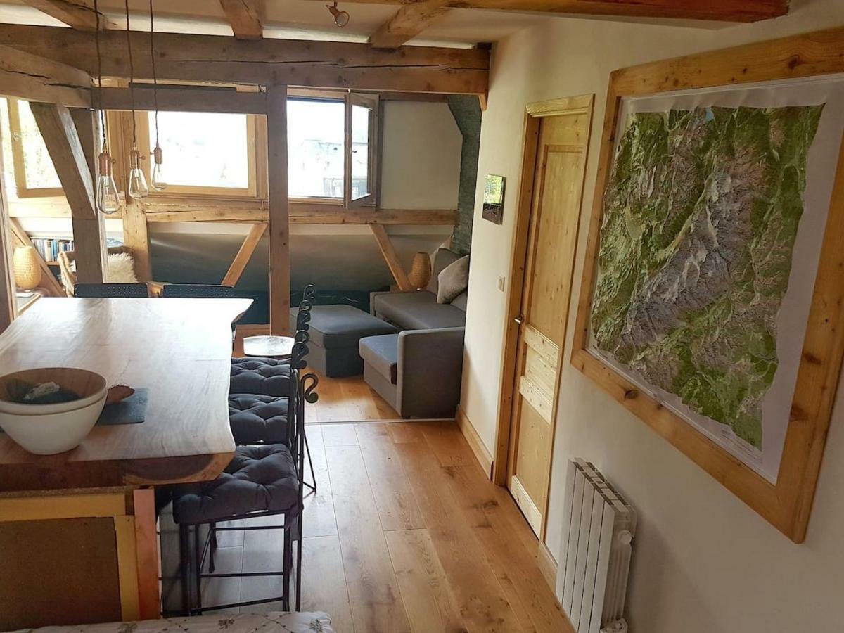 Beautiful Apartment In Chamonix Centre With Superb Mountain Views ภายนอก รูปภาพ