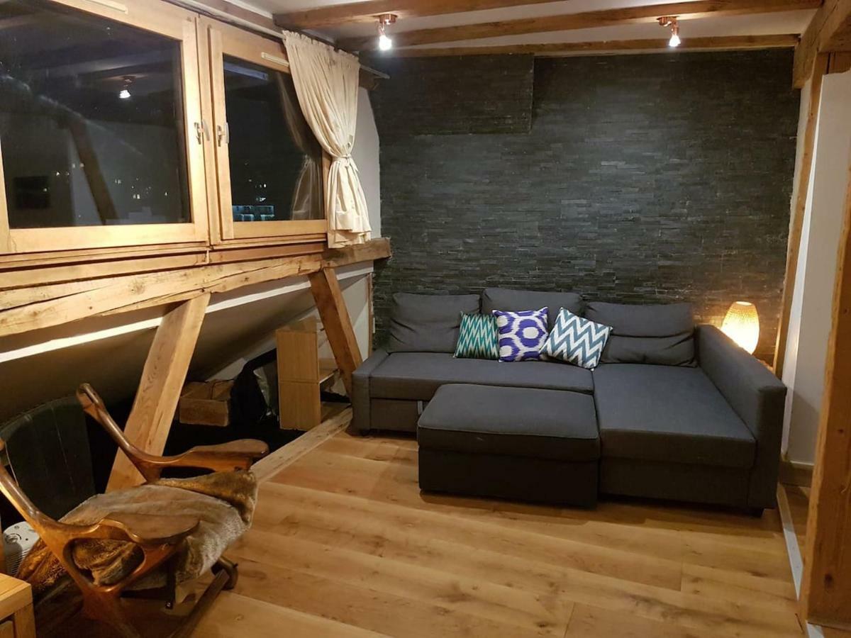 Beautiful Apartment In Chamonix Centre With Superb Mountain Views ภายนอก รูปภาพ