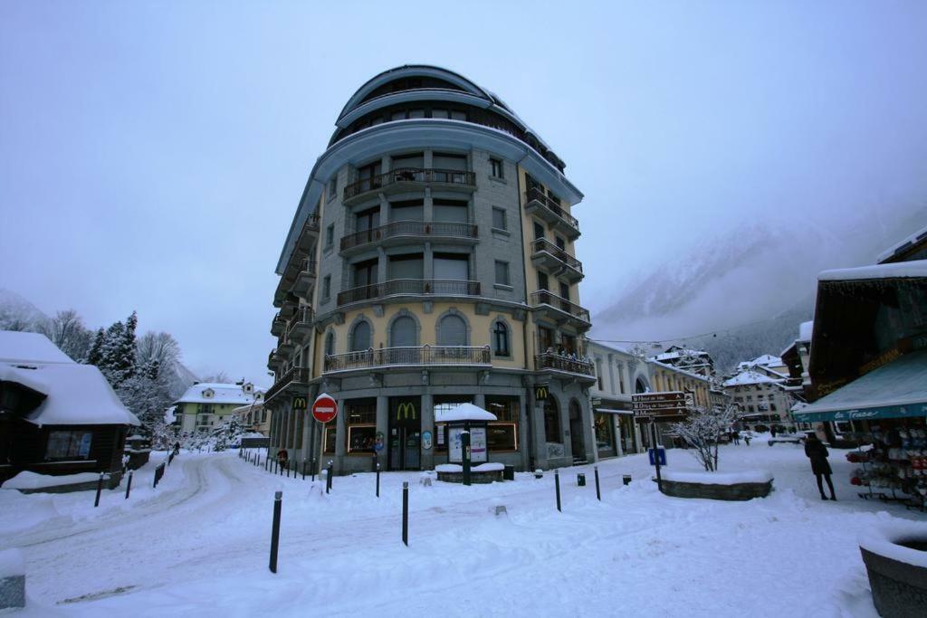 Beautiful Apartment In Chamonix Centre With Superb Mountain Views ภายนอก รูปภาพ